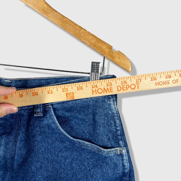 Wrangler Denim Cutoff Short Shorts Mens 32 Blue Vintage Western Raw Hem Cowboy - Picture 5 of 8